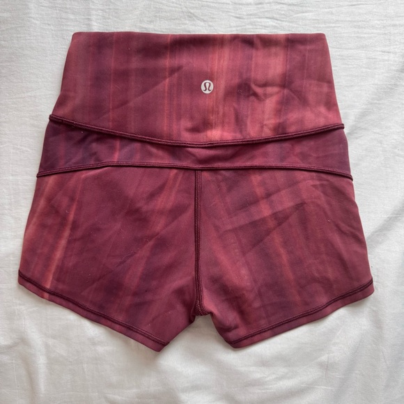 Lululemon In Movement Short *Everlux 2.5” - Picture 6 of 6